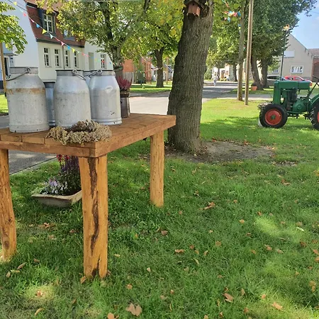 Schlafstall Eichholz * Zerbst